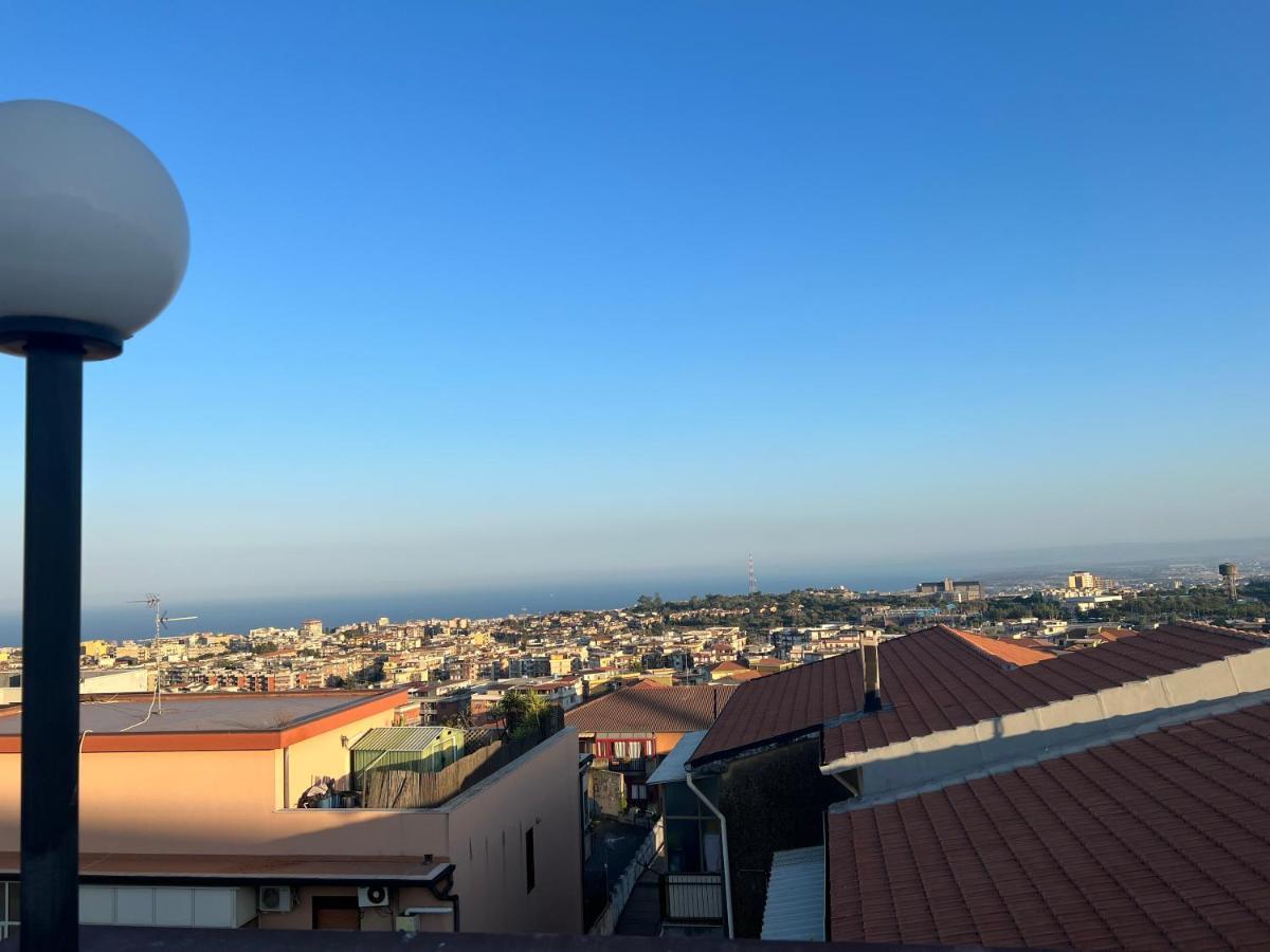 Villa Attico Etnamare Gravina di Catania Exterior foto